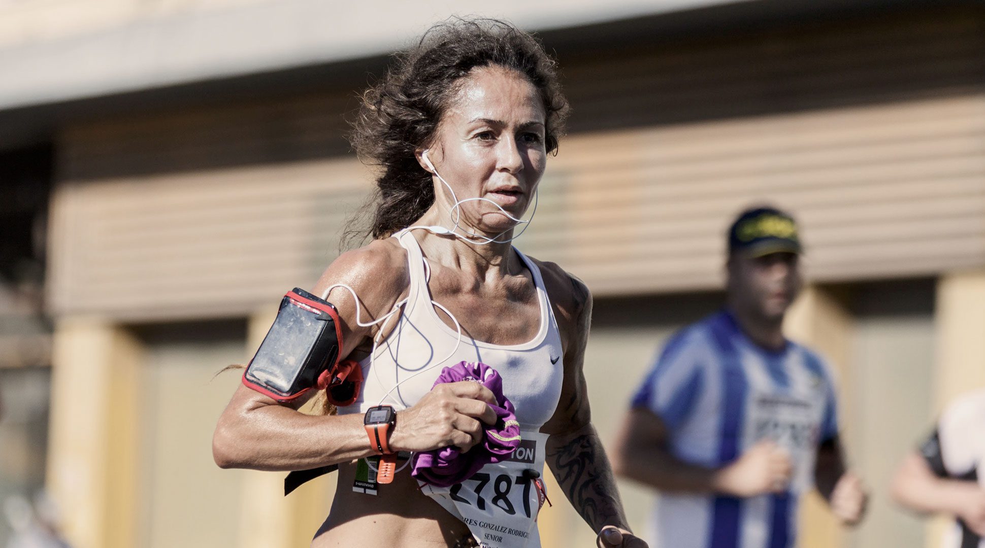 A triathlete performing very well after training recovery using CBD triathlete products
